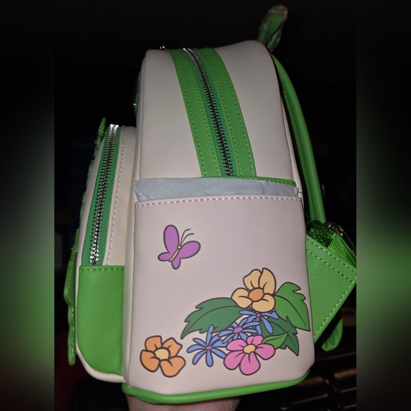 New! Loungefly White Winnie the Pooh & Piglet Storytime Mini Backpack - Picture 5 of 5